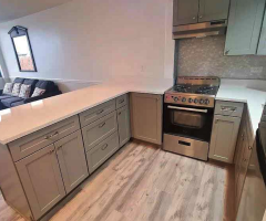 1 Bed 1 Bath - Apartment $1,200 / Month