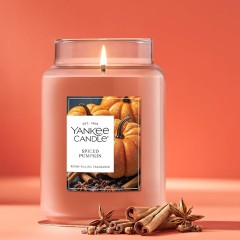 🕯️ Yankee Candle – Spiced Pumpkin (Large Jar, 22 oz)