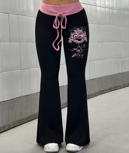 Y2K-inspired high-waisted wide-leg pants