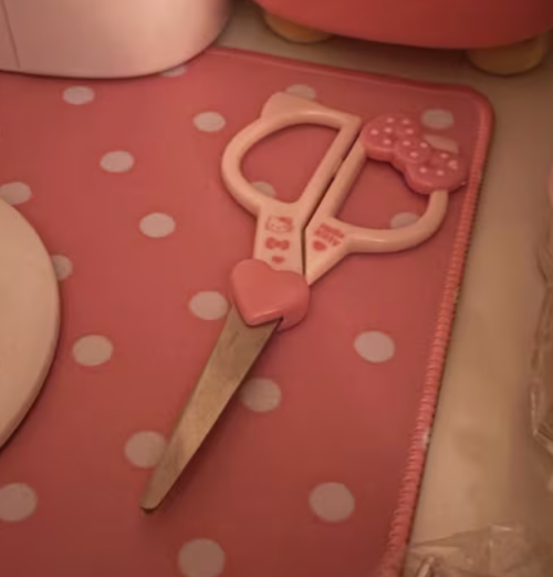 Hello Kitty Scissors