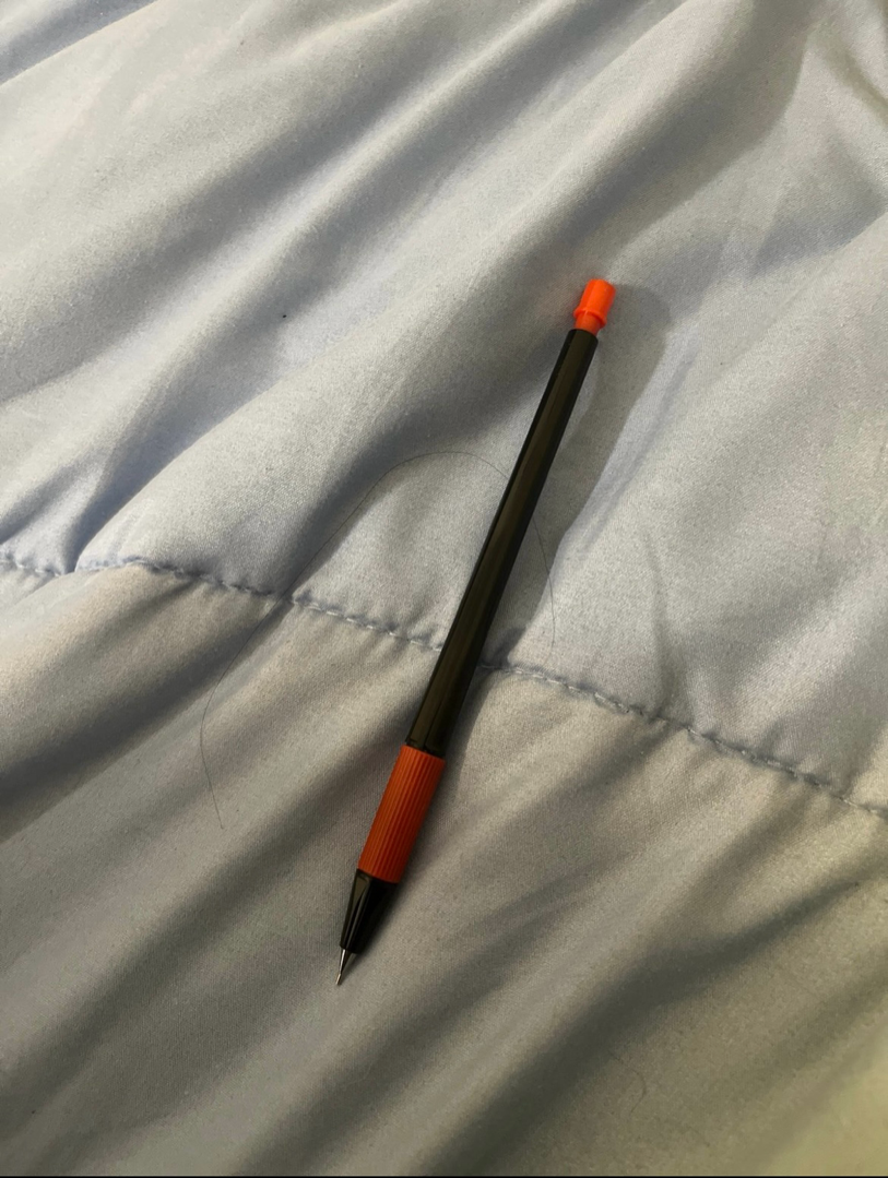 I Toya Pointkeeper Pencil (Red)
