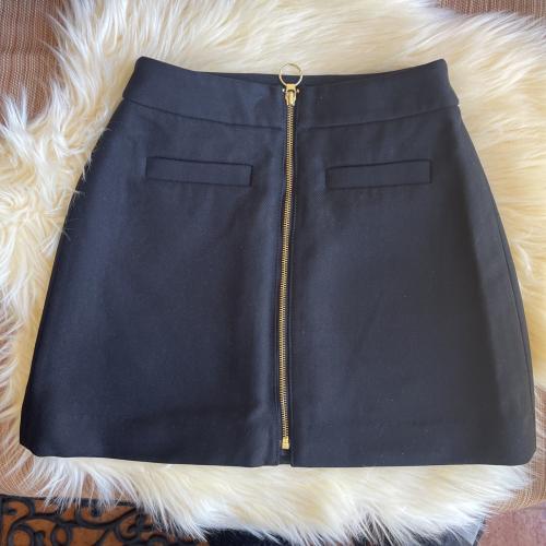 NWT Express Black  Full Zip Front Lined Skit Women's Size 2 Polyester Rayon