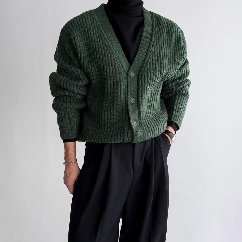 Mens Loose-Fit Versatile Artistic V-Neck Sweater