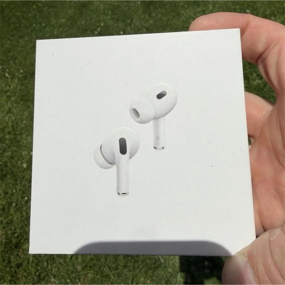 BRAND NEW Apple AirPods Pro 2