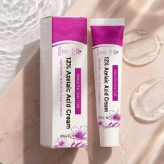 Cleansing And Moisturizing While Reducing Sebum Buildup Gentle Formula With A Refreshing Texture