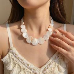 Womens Boho Round Gradient Shell Disc Choker Necklace,Vintage Costume Necklace For Beach Vacation…