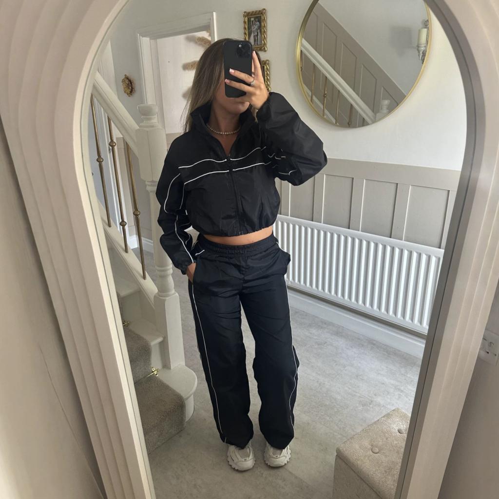 Women's Color-block Casual Jacket and Pants Set - Two Piece Outfit with Long Sleeve Top and Trous…