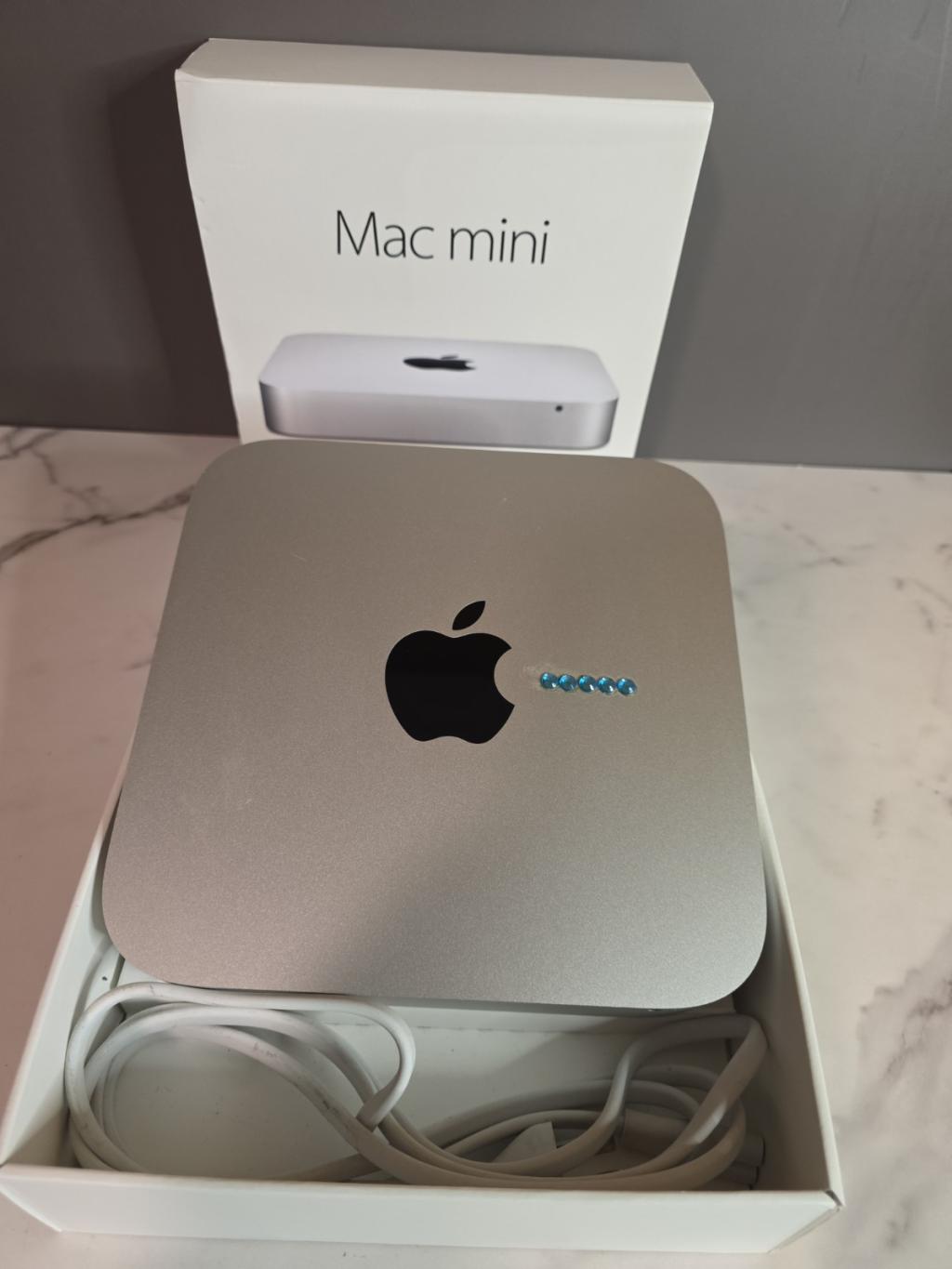 Apple Mac Mini 2.8GHz 1TB HD 2014 ORIGINAL BOX Pristine Condition
