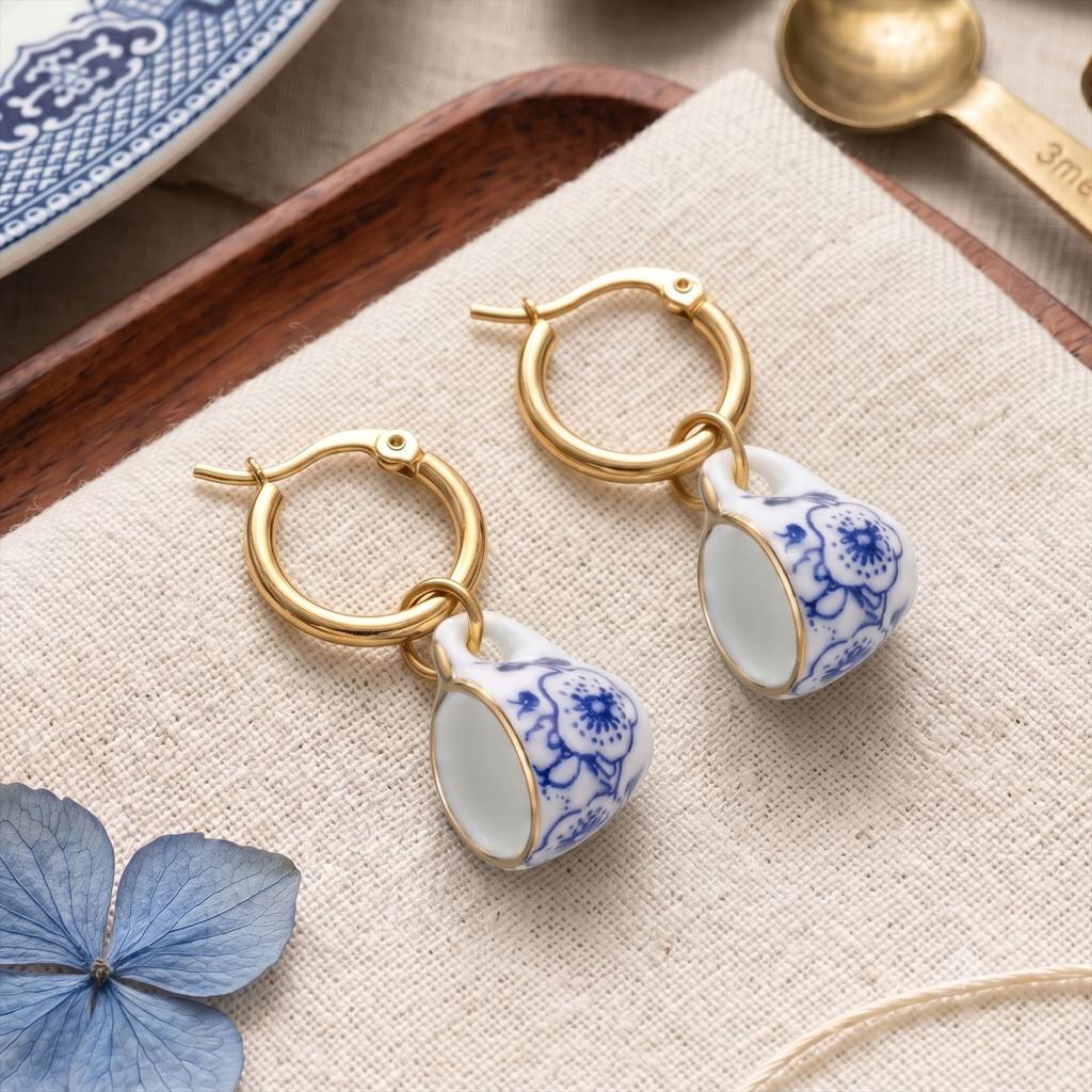 Retro Blue-and-white Porcelain Small Teacup Earringshooks